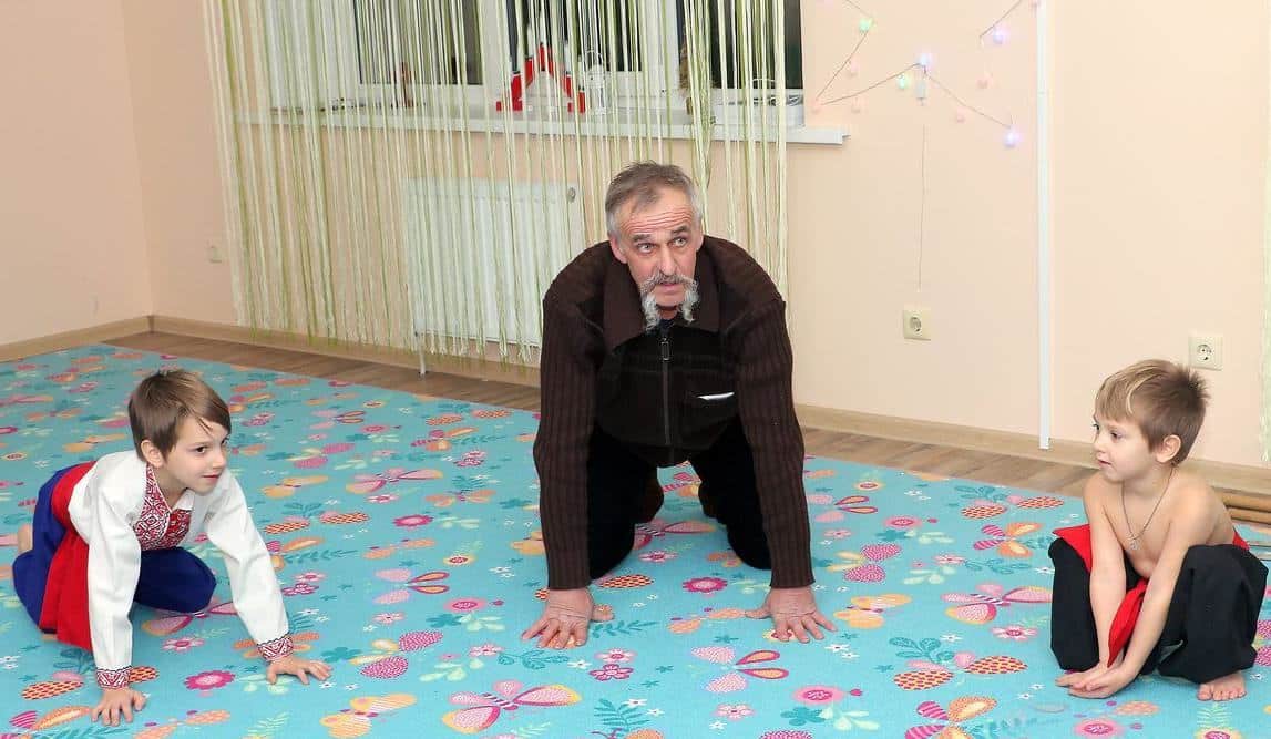 *** Навчання дітей Бойовому Гопаку - Хмельницький ***